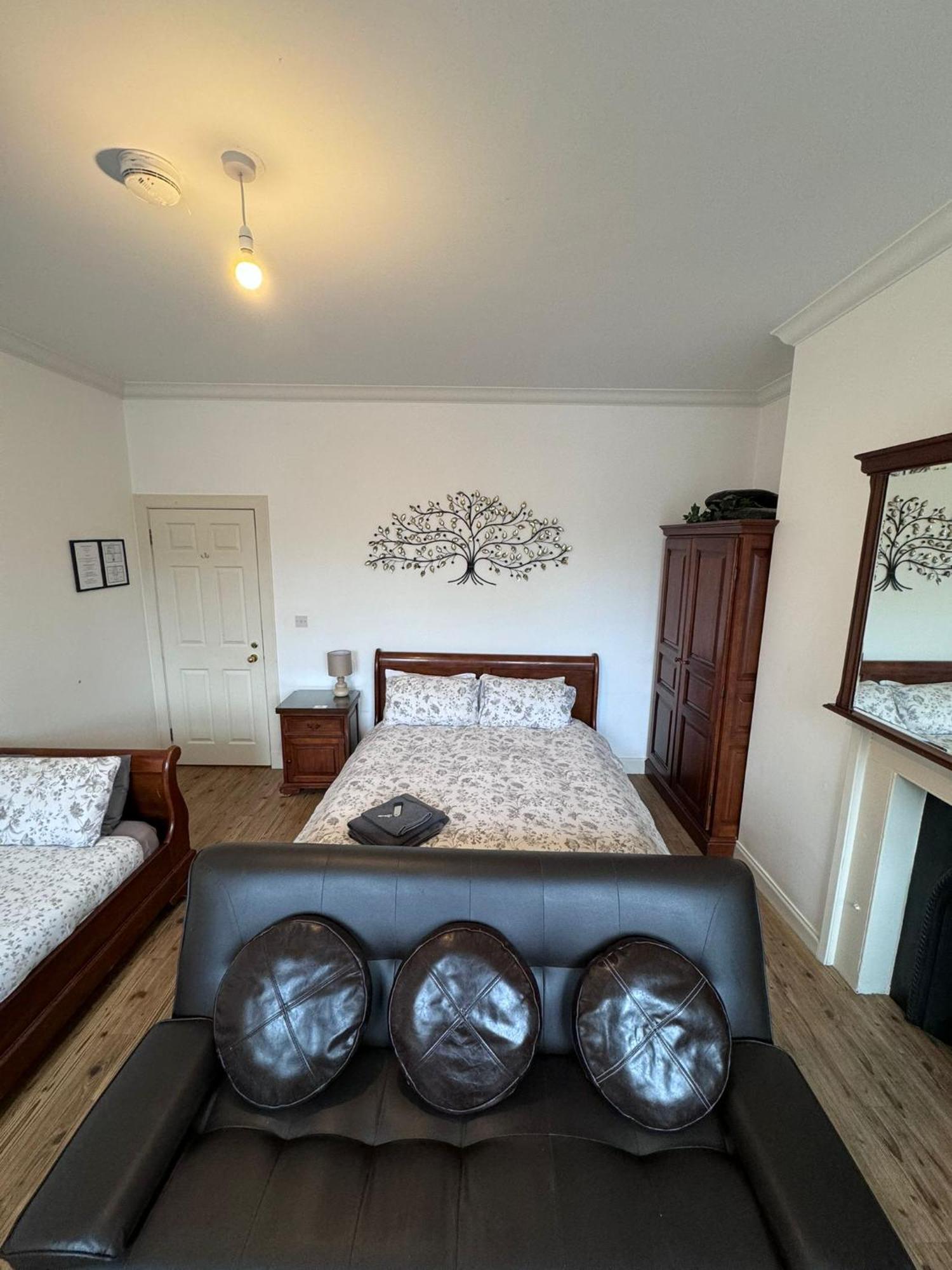 Parade School Guest Rooms 버윅어폰트위드 외부 사진